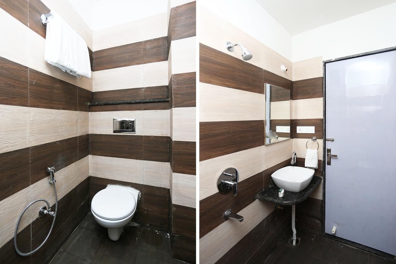 Oyo 15861 Hotel Shivganga Comfort Zone Raipur  Exterior photo