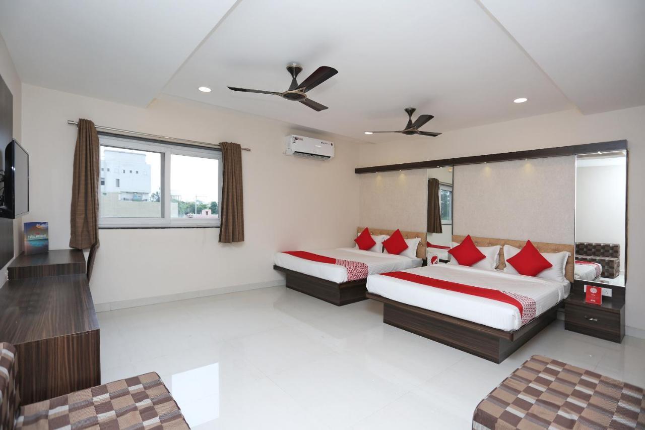 Oyo 15861 Hotel Shivganga Comfort Zone Raipur  Exterior photo