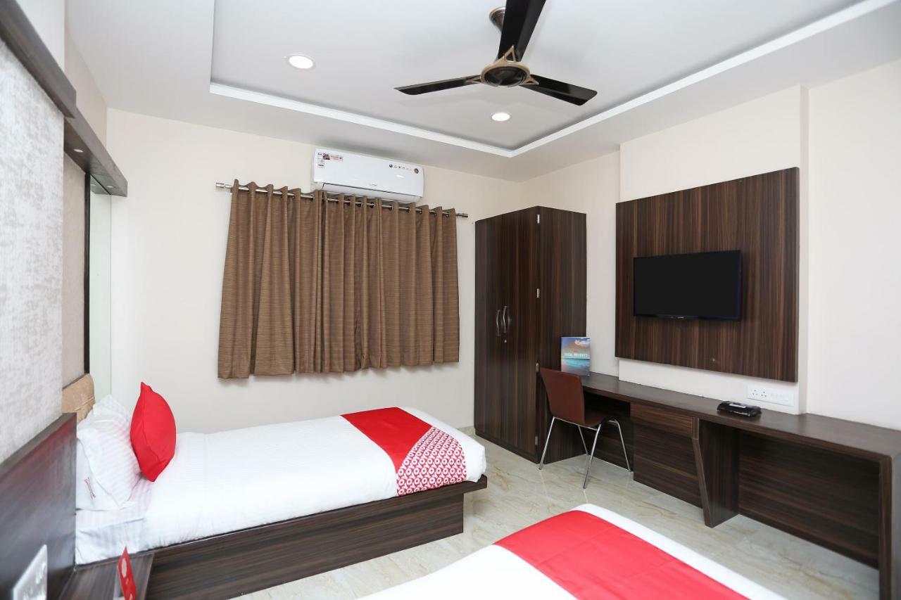 Oyo 15861 Hotel Shivganga Comfort Zone Raipur  Exterior photo